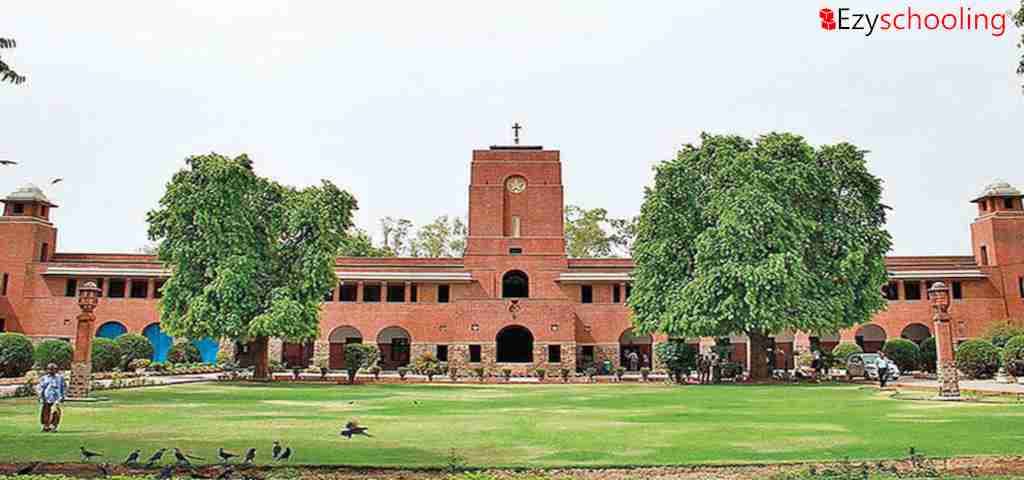 DU is considering the introduction of a 4-year UG course under NEP