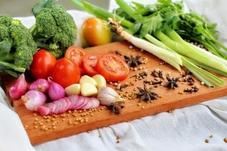 A Study Suggested That Heavy Meals After 6 PM Trigger Heart Attack, Stroke In Women