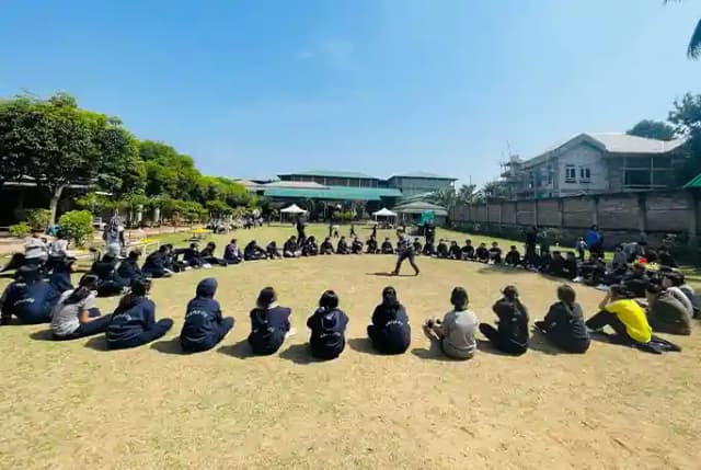 Maple Tree School Gallery