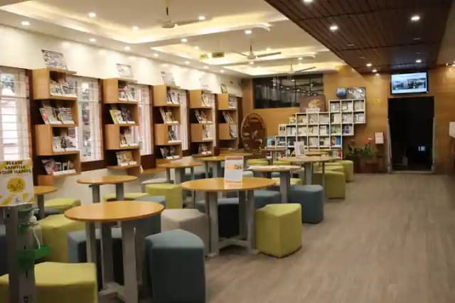 Jyoti Nivas Pre-University College Gallery