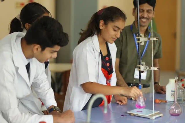 Choithram International Gallery