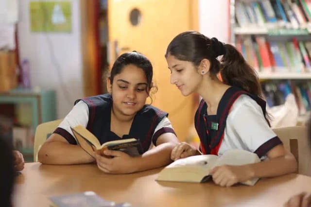 Choithram International Gallery