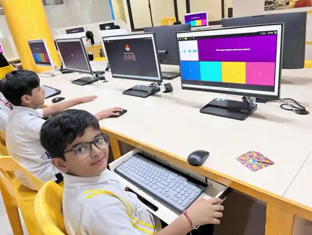 Choithram International Gallery