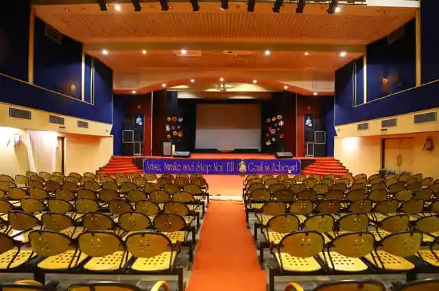 Vivekanand School Gallery