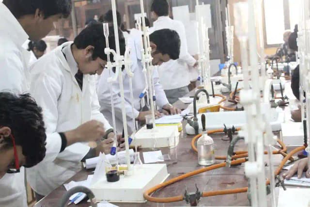 Amity International School Gallery