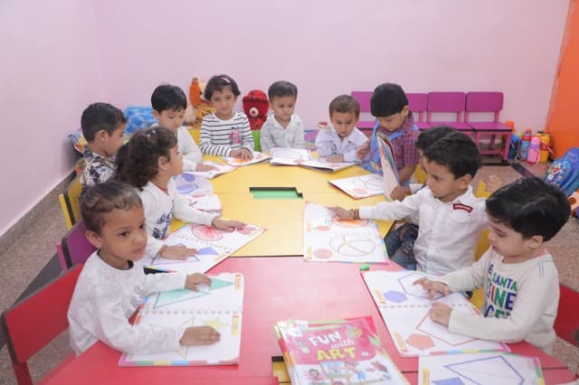 The Mom's Lap Pre School Gallery