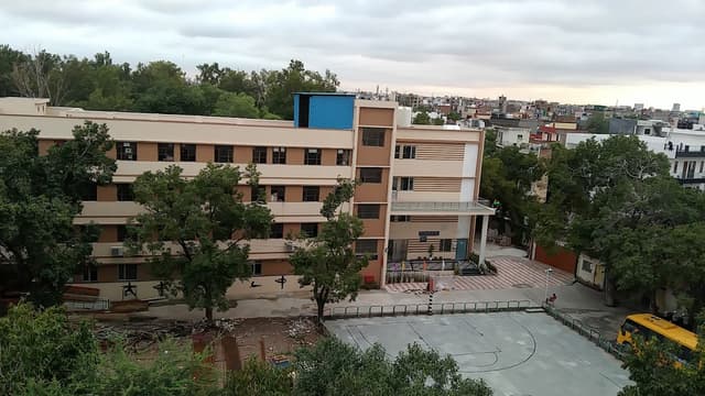 Rashtra Shakti Vidyalaya Gallery