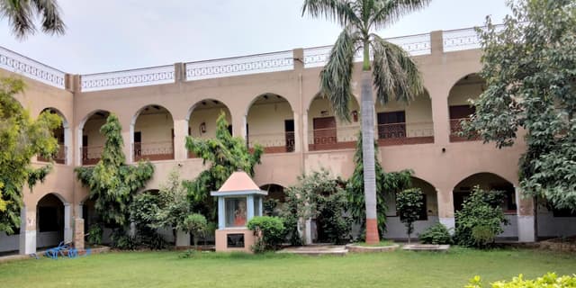 Rajender Lakra Public School Gallery