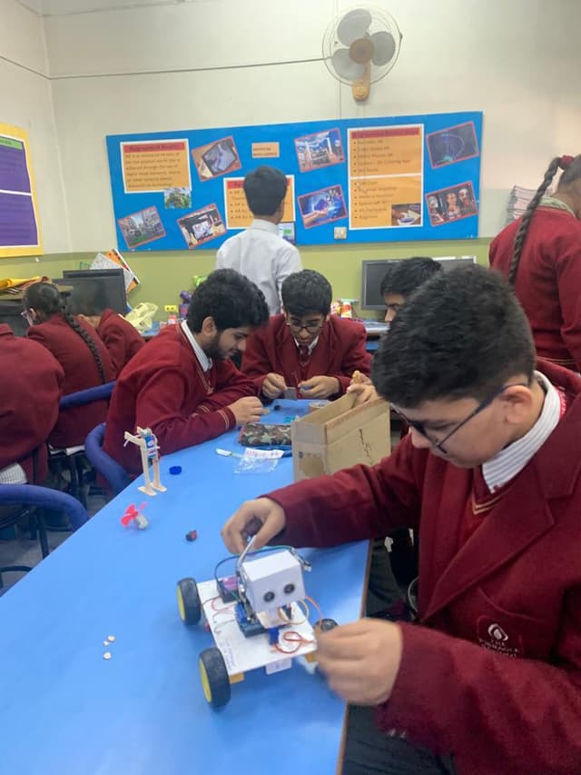 The Pinnacle School Gallery