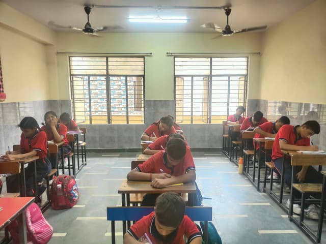 R.P. World School Gallery