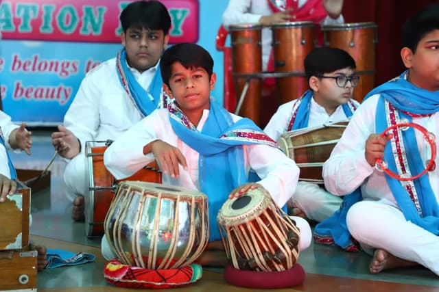 Victor Public School Gallery