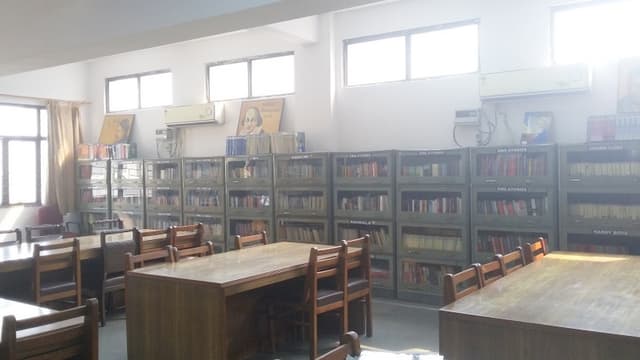 DAV Public School Gallery