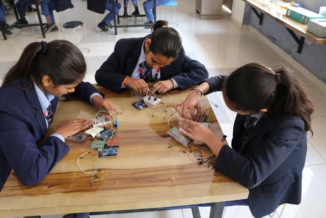 DVM Public School Gallery