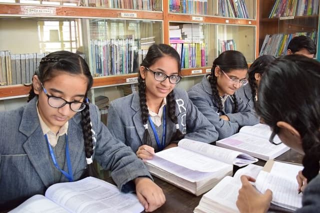 Rockford Convent High School Gallery