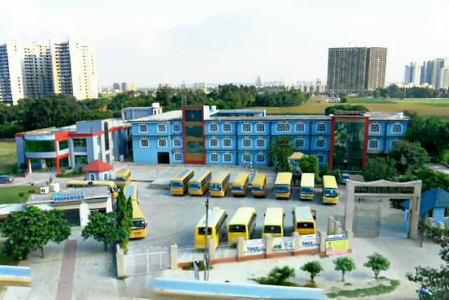 Royal Public Senior Secondary School Gallery