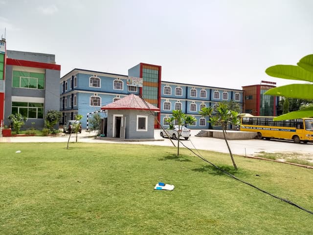 Royal Public Senior Secondary School Gallery