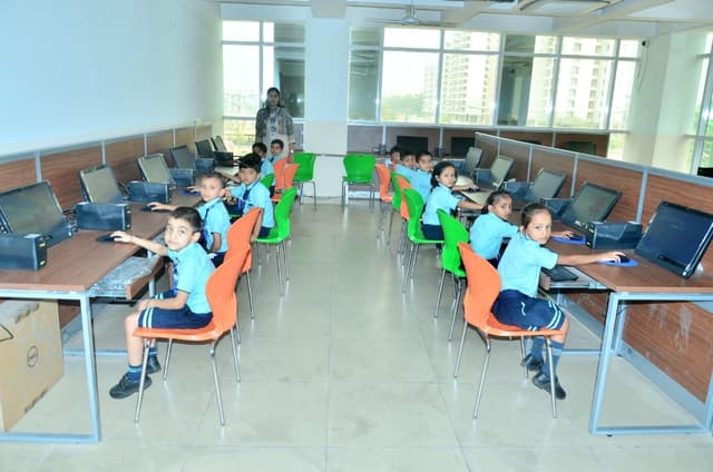 Rao Bharat Singh International School Gallery