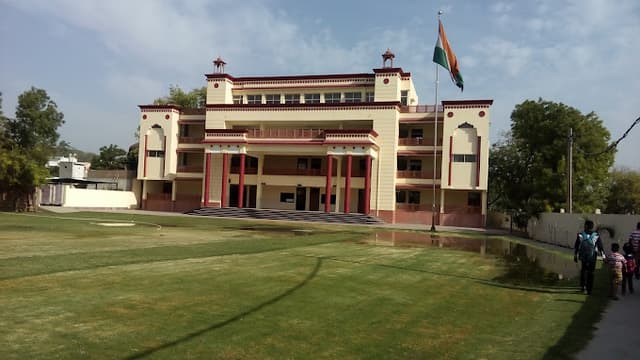 Laburnum Public School Gallery