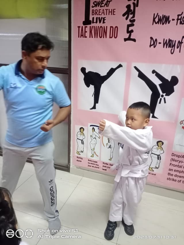 The Indian Heights School Gallery