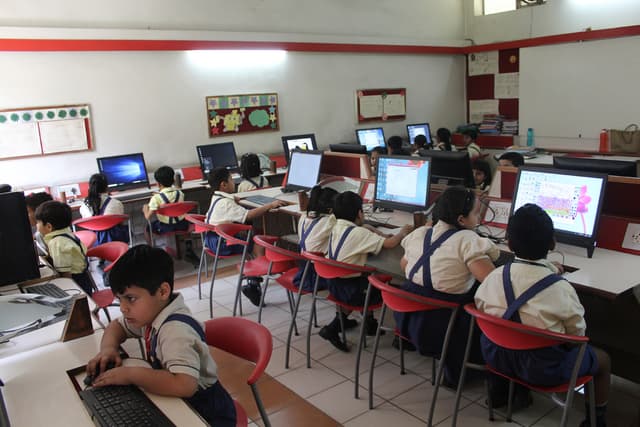 DLF Public School Gallery