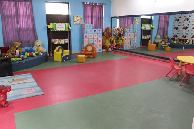 DLF Public School Gallery