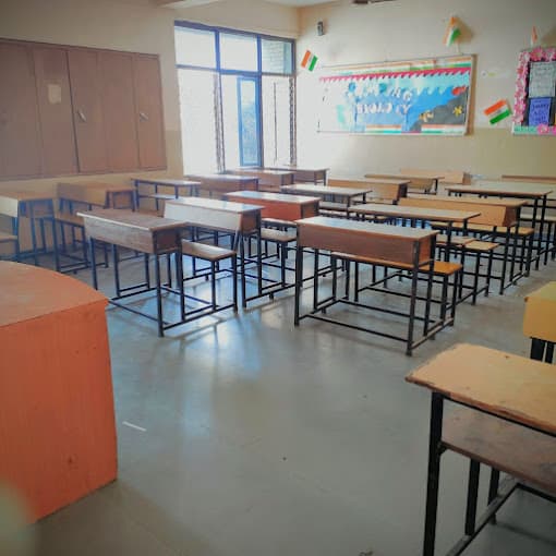 DAV Public School Gallery