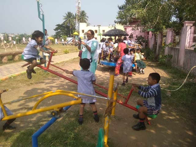 D.P. Public School Gallery