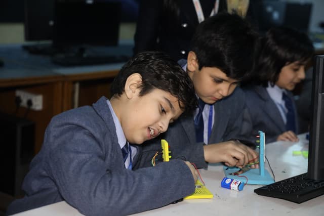 Dr. K. N. Modi Global School Gallery