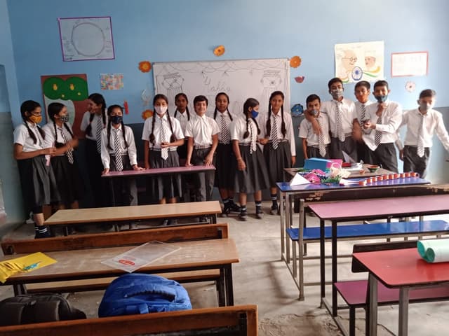 M.L. Public School Gallery