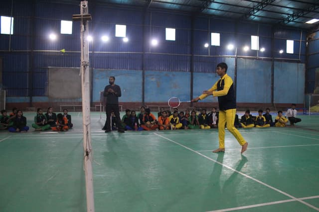 M.L. Public School Gallery