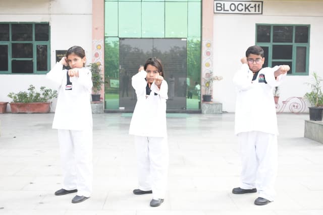 Sunder Deep World School Gallery