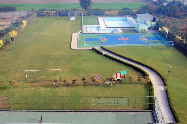 Presidium Raj Nagar Gallery