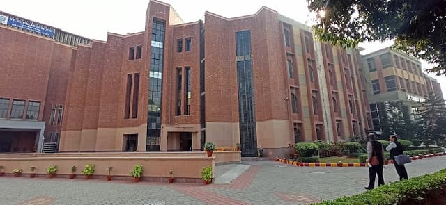 St. Thomas School Gallery