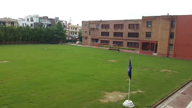 Cambridge School Gallery