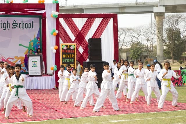 Greenfield Public Junior High School Gallery