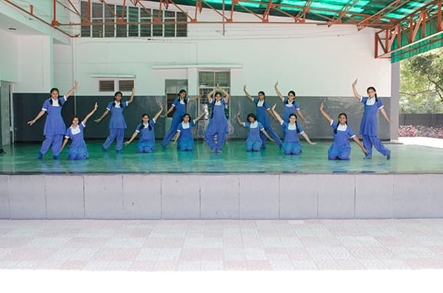 Holy Child School Gallery