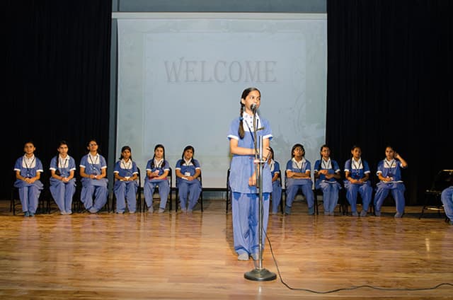 Holy Child School Gallery