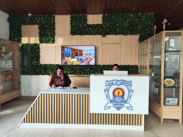 Seth Anandram Jaipuria School Gallery