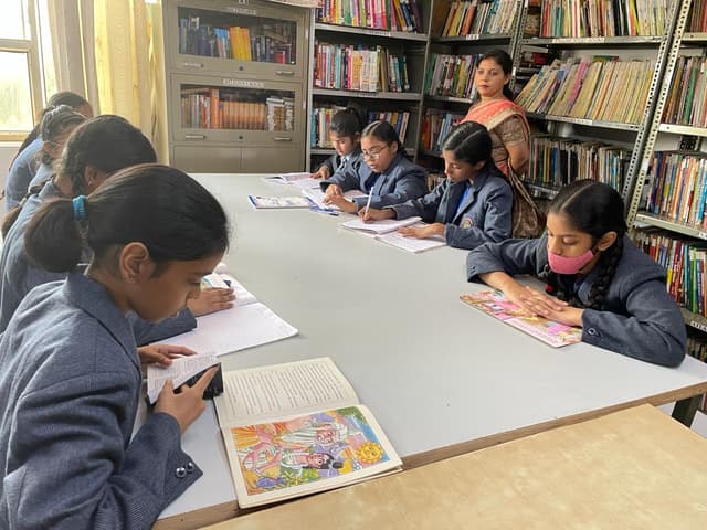 Brilliants' Convent Gallery