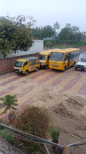 Kanossa Convent School Gallery