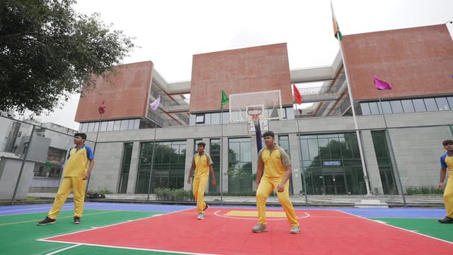 Academic Heights World School Gallery