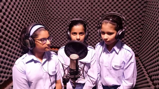 Shivoy School Gallery