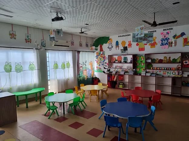 Schiller Institute Senior Secondary School Gallery