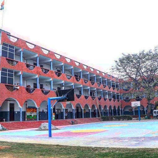 L.K. International School Gallery
