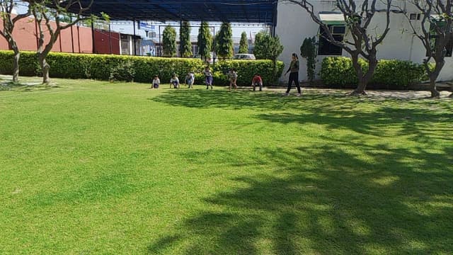 L.K. International School Gallery