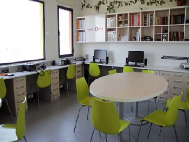 Radisson The School Gallery