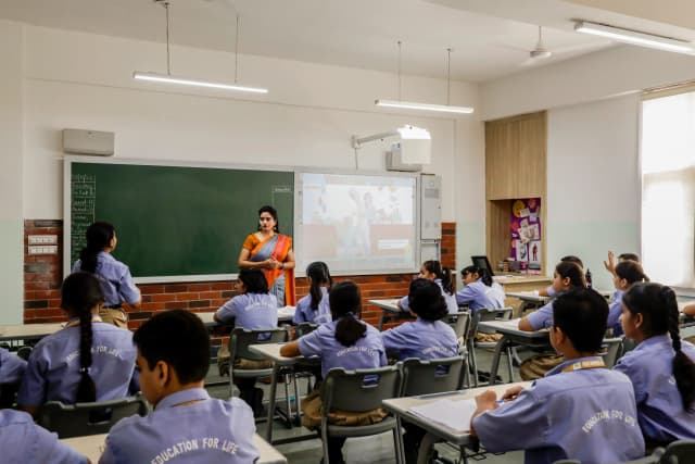 BLS World School Gallery