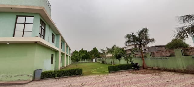 Aman Public School Gallery