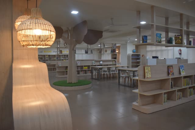 BLS World School Gallery