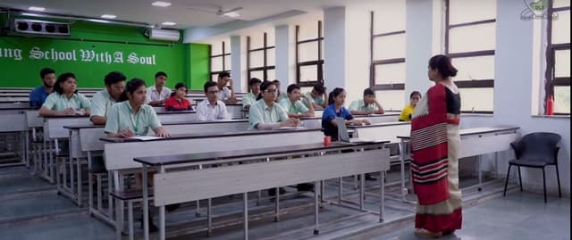 Darbari Lal Foundation World School Gallery